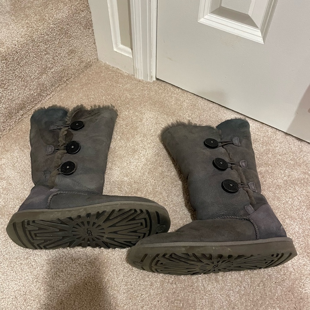 UGG Grey Bailey Button Boots - Picture 1 of 15